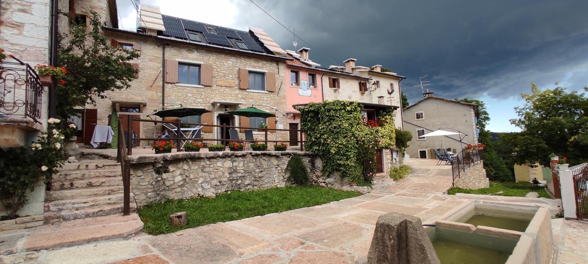 Bed and Breakfast Malga Laben Velo Veronese Exteriér fotografie
